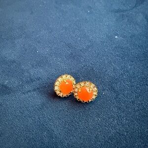 gold kendra scott earrings